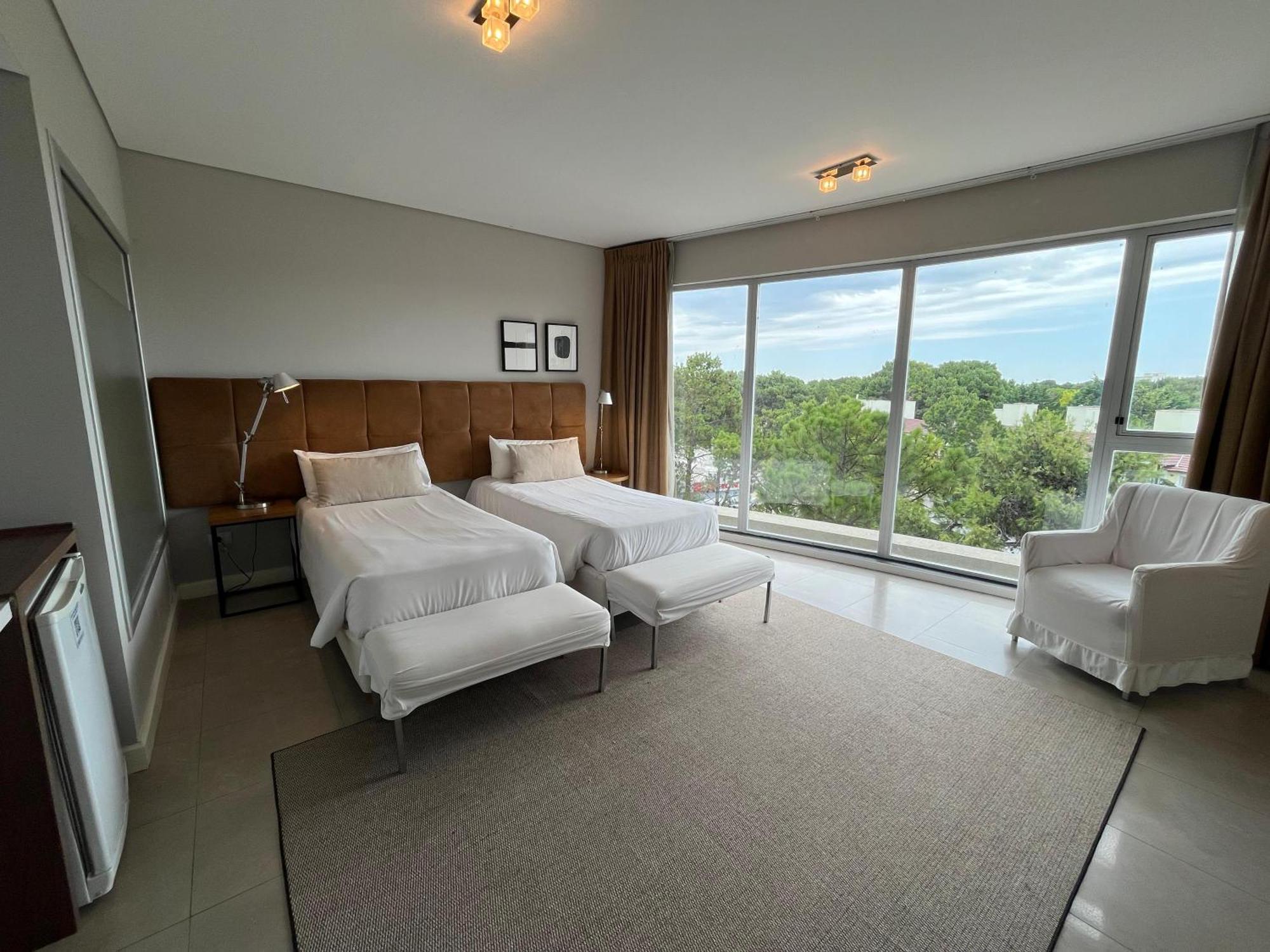 Hotel Zentiva 皮纳马尔 外观 照片