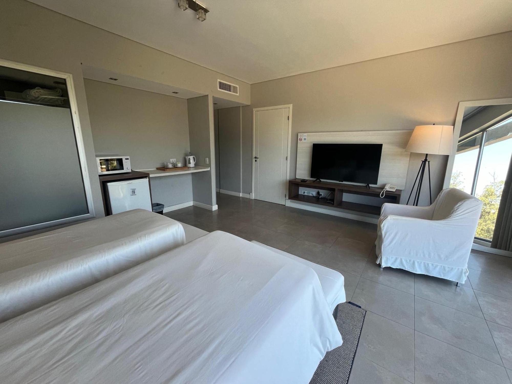 Hotel Zentiva 皮纳马尔 外观 照片