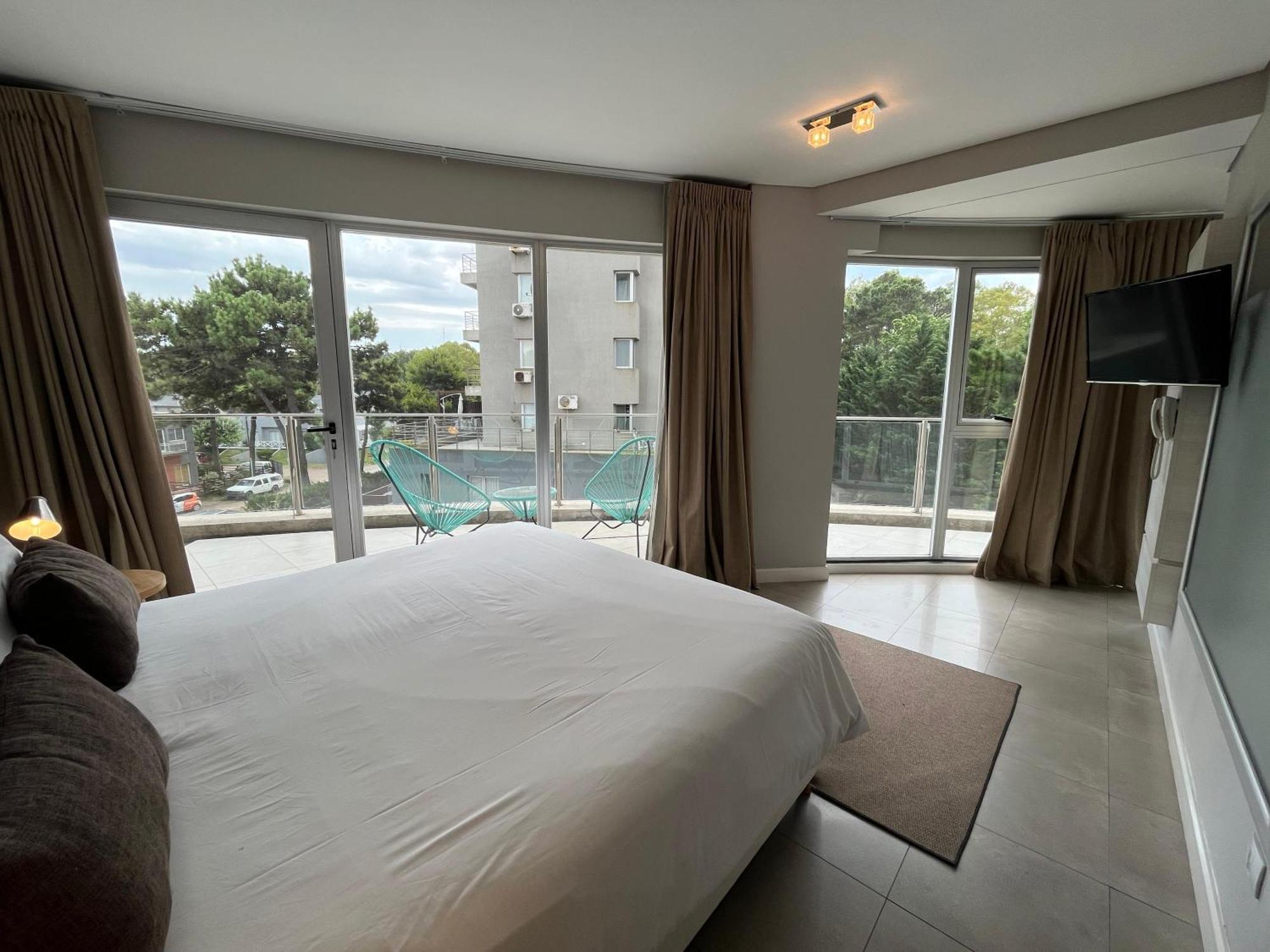 Hotel Zentiva 皮纳马尔 外观 照片