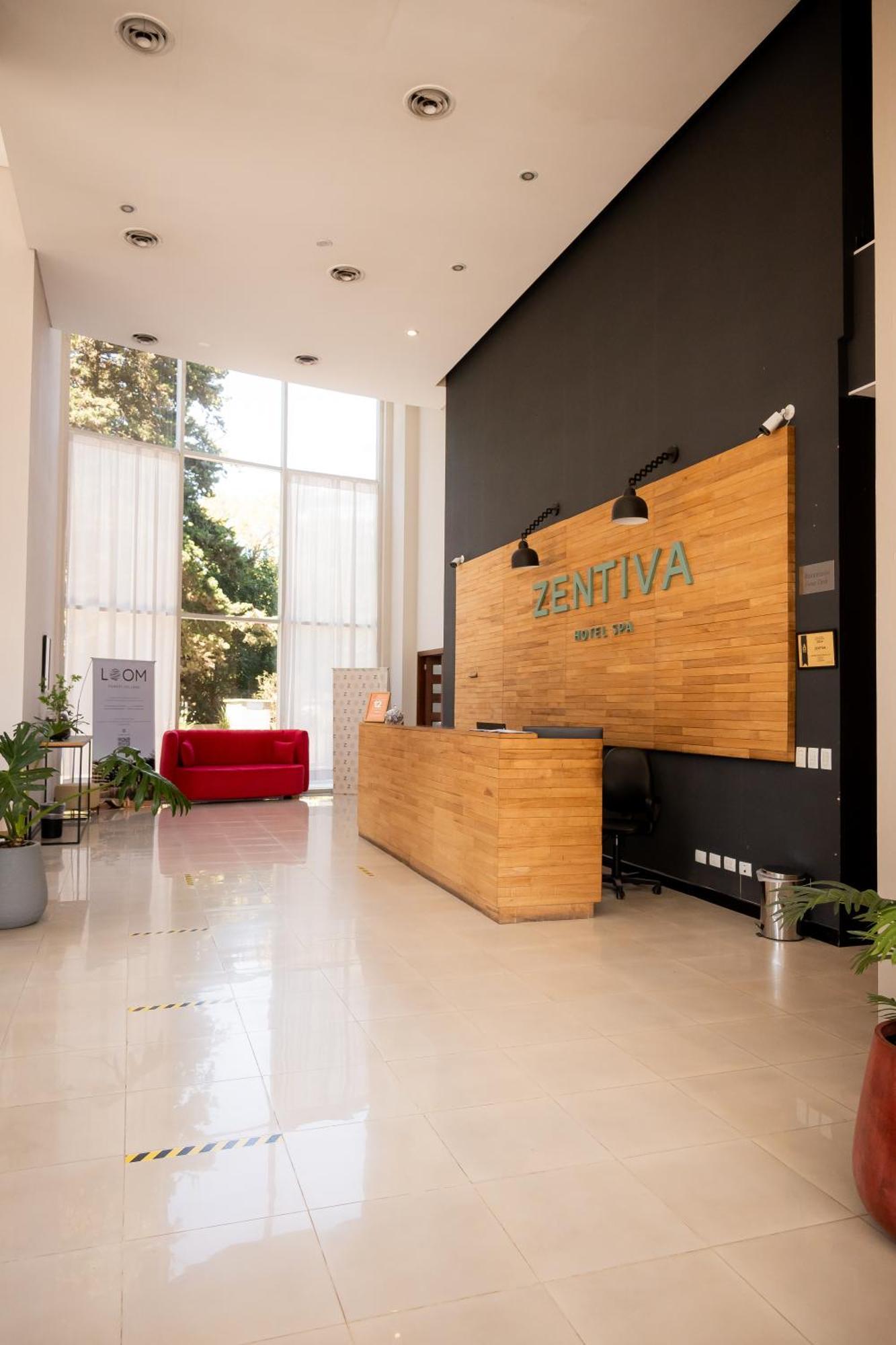 Hotel Zentiva 皮纳马尔 外观 照片